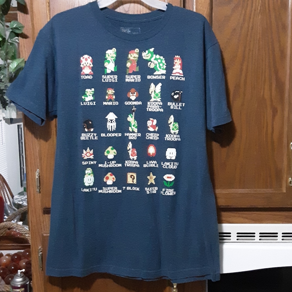 Mario shirt